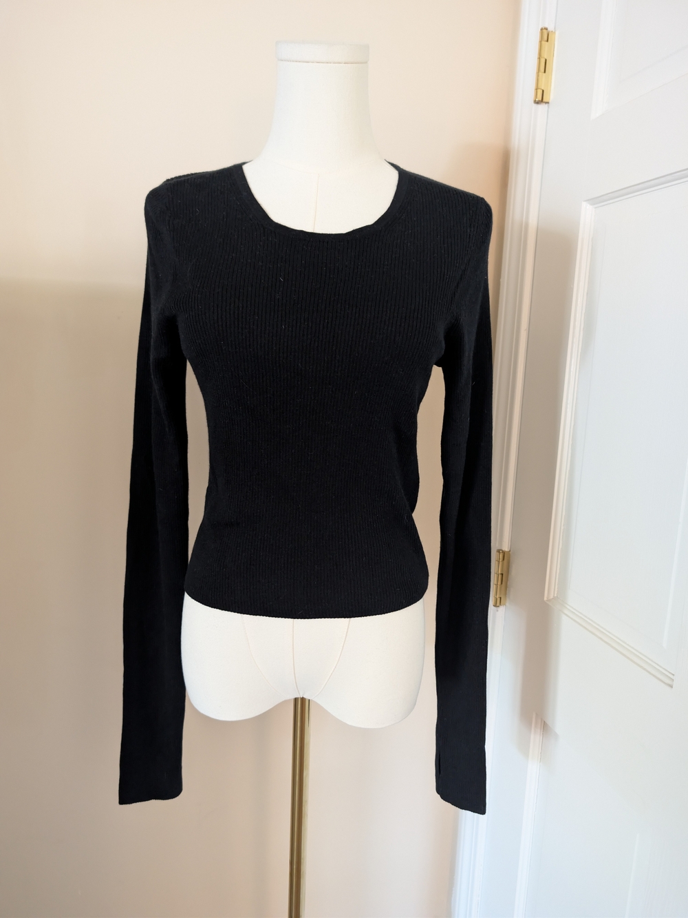 NAADAM NWT Black Silk Cashmere Ribbed Long Sleeve Crop Top Size Large